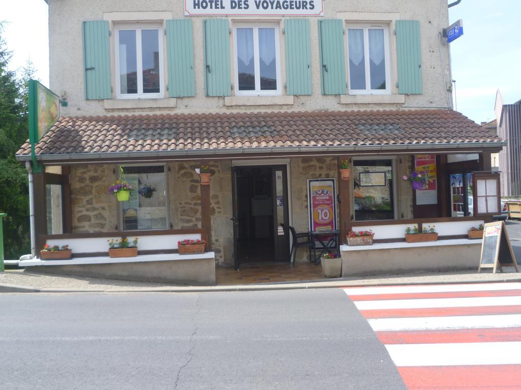 Hôtel des Voyageurs Vorey Exterior foto